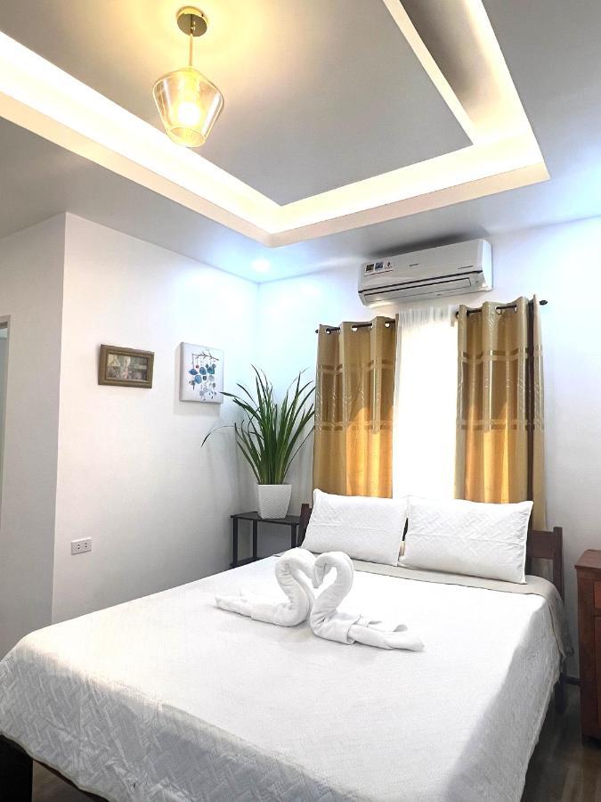 Rich-Vania Suites General Luna  Bagian luar foto