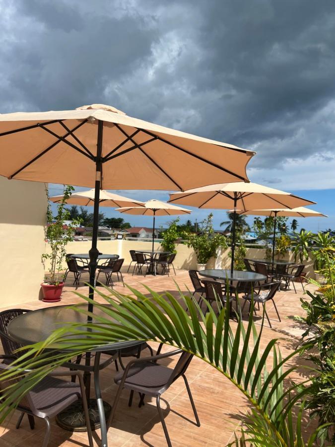 Rich-Vania Suites General Luna  Bagian luar foto