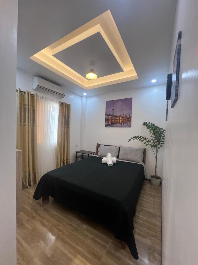 Rich-Vania Suites General Luna  Bagian luar foto