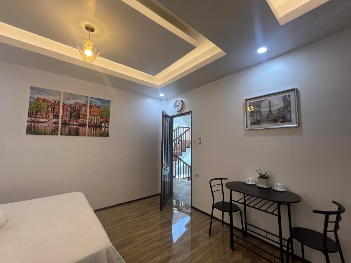 Rich-Vania Suites General Luna  Bagian luar foto